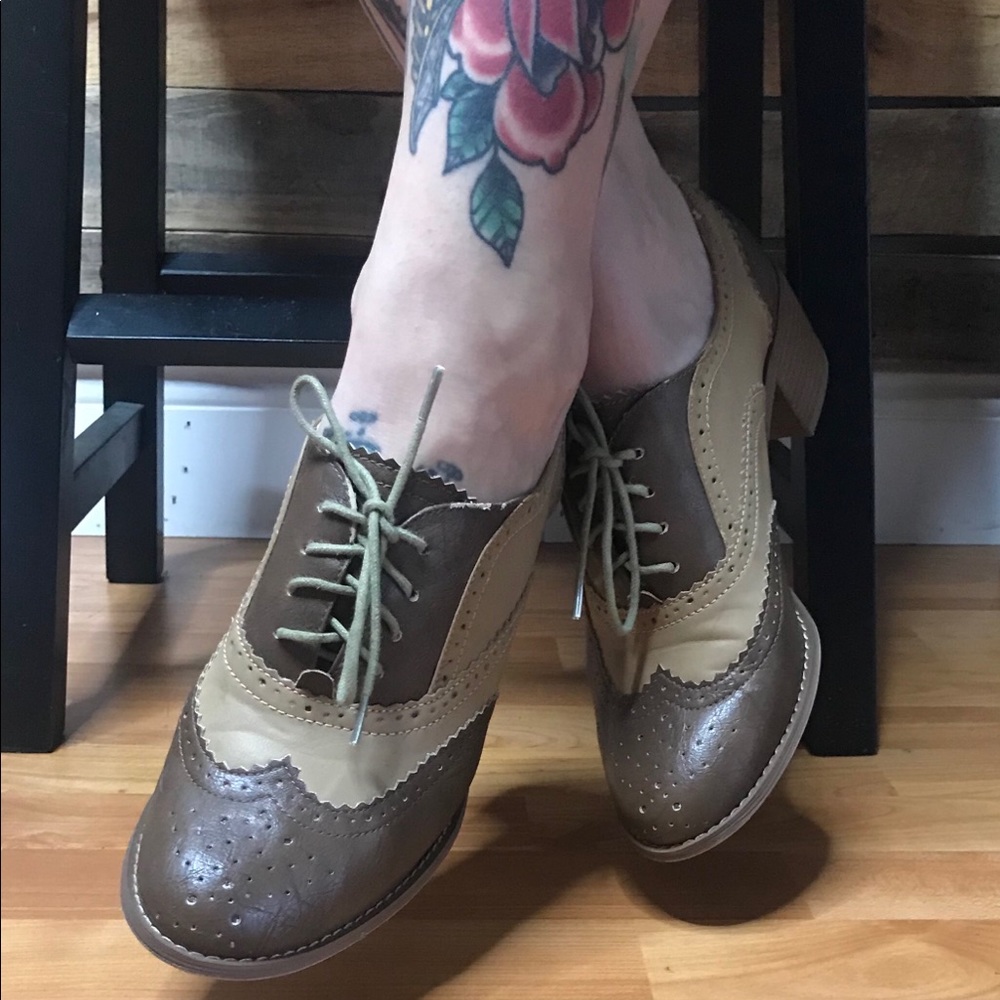 Oxford heels